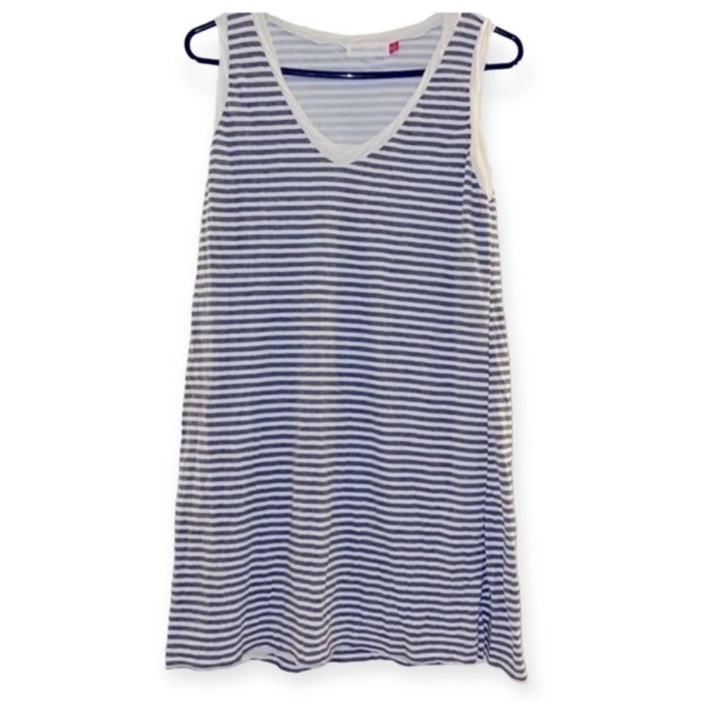 Trouble at the Mill Women’s Shirt Size M‎